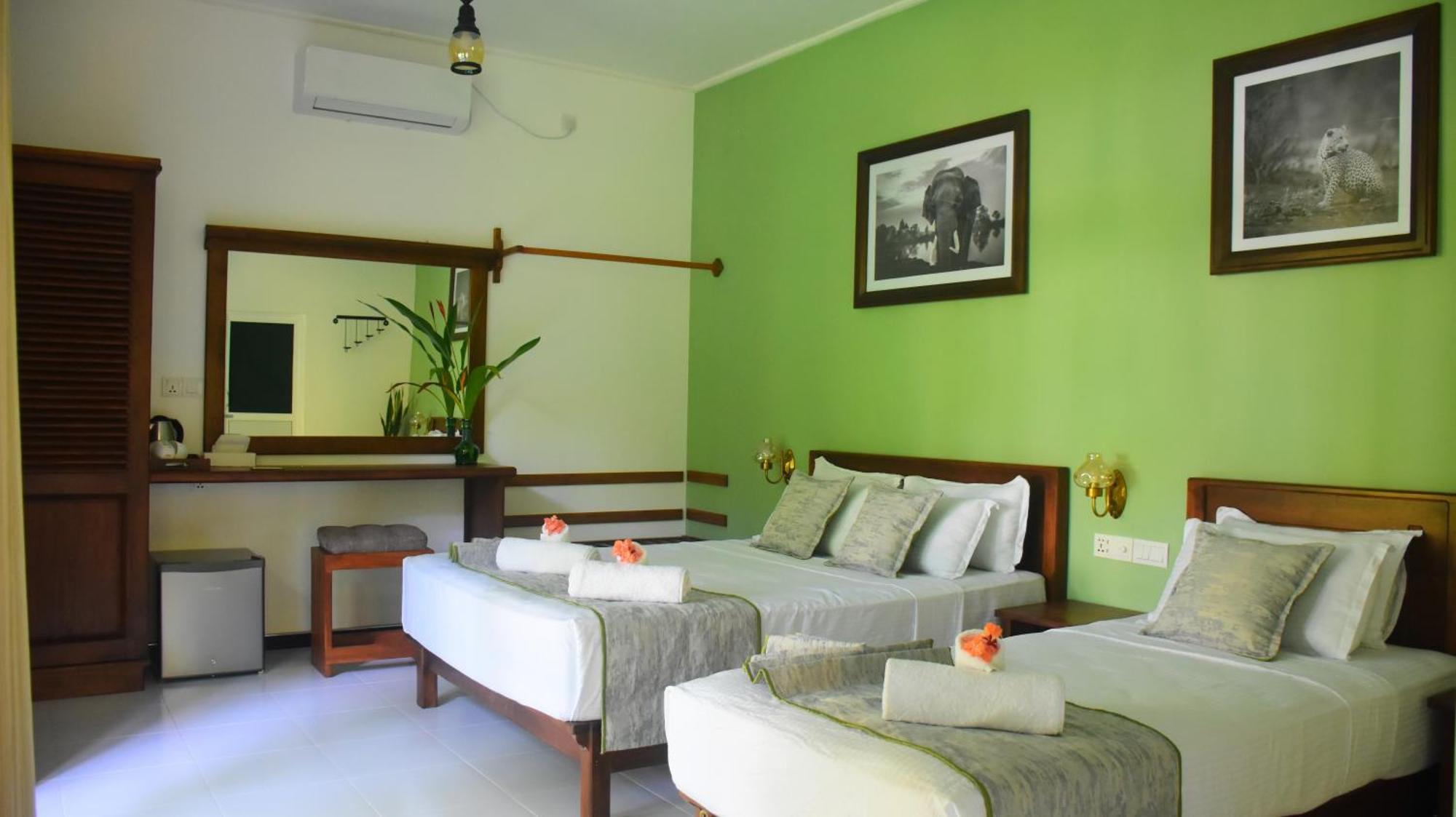 Leel'S Safari Cottage Удавалаве Экстерьер фото